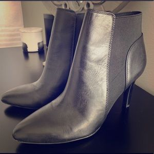 NEW Franco Sarto booties